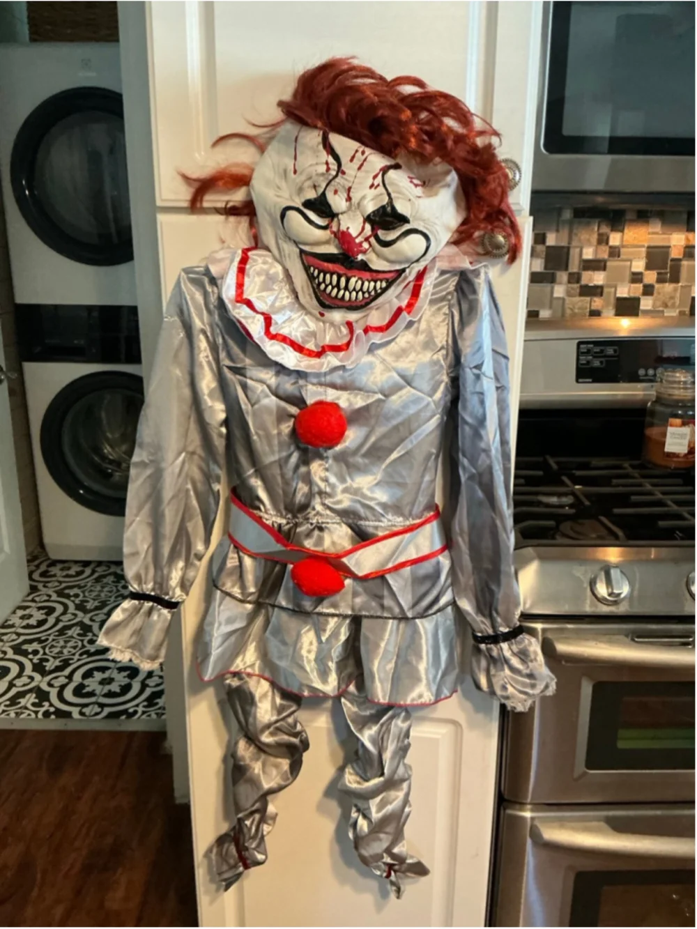 Spooktacular Creations Scary Clown Costume, Halloween Costume Kids Pennywise NEW